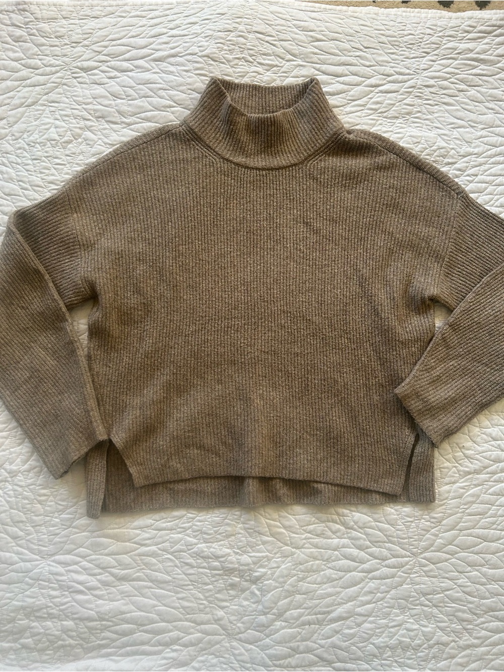 Abercrombie & Fitch Ribbed Turtleneck Mock Neck Sweater Brown Medium